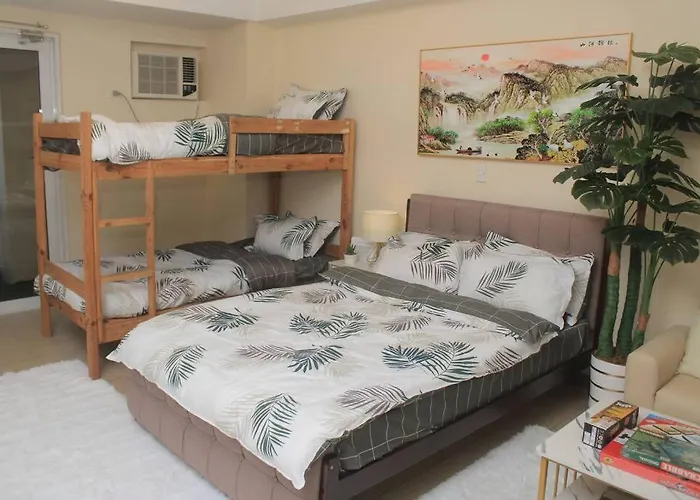 A2j Luxury Near Venice Mall Bgc Taguig *