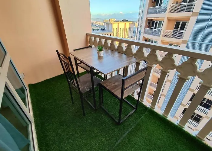 A2j Luxury Near Venice Mall Bgc Taguig